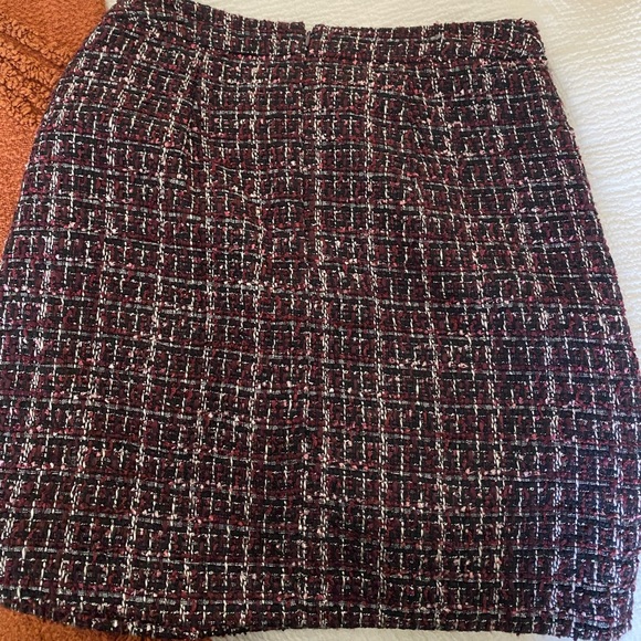 LOFT business skirt - Picture 2 of 4